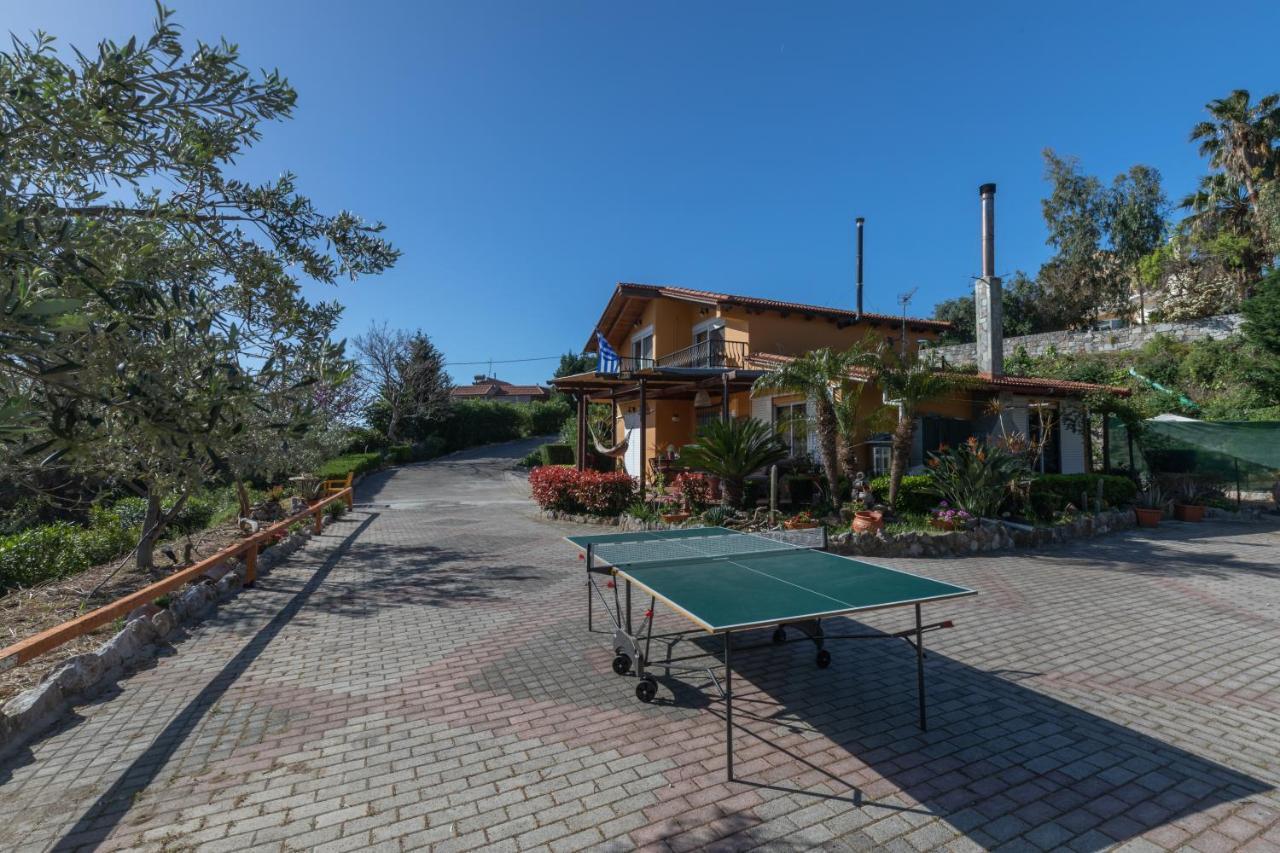 Villa Rene Koskinou  Exterior photo